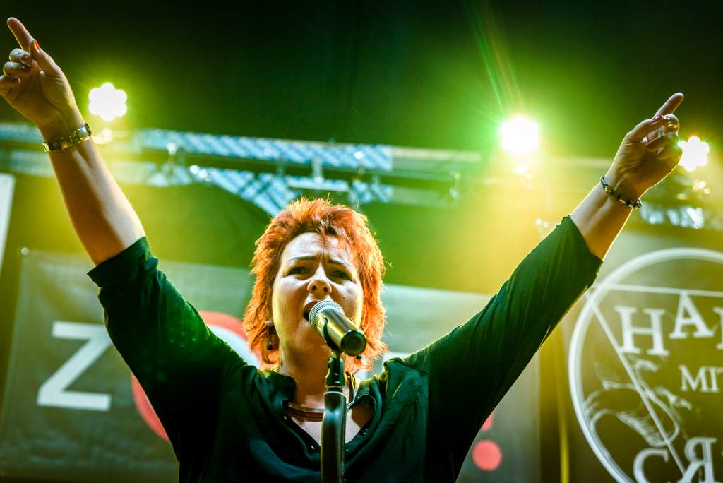 20161119-215306-TB8 8639