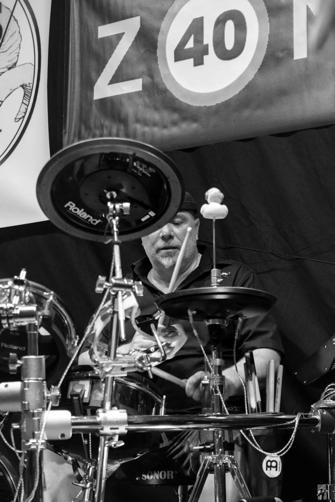 20161119-215330-TB8 8640-2