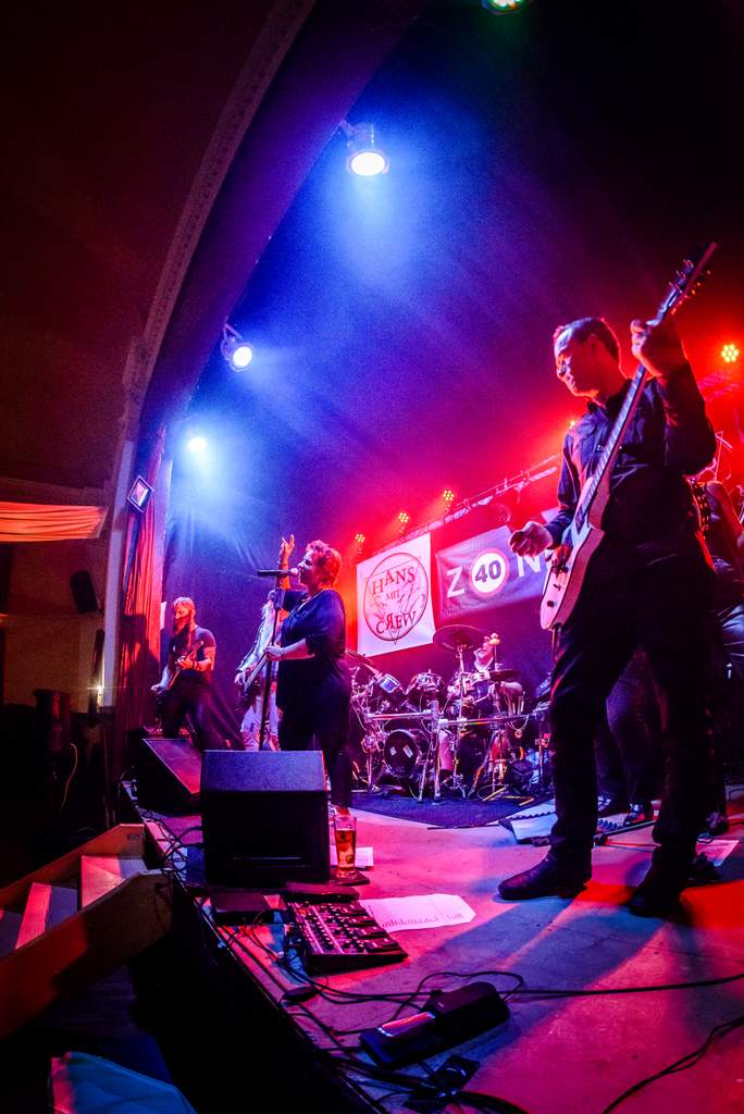 20161119-222412-TB8 8706