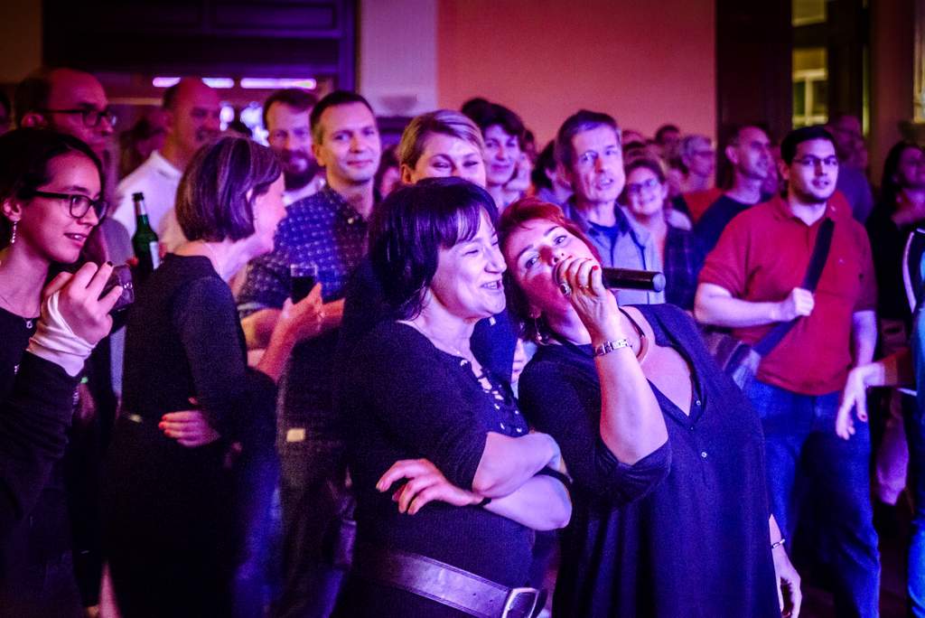 20161119-224803-TB8 8756